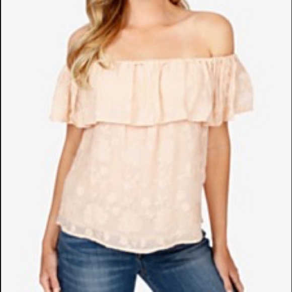 Lucky Brand Tops - NWOT Lucky Brand off the shoulder top! Lucky Brand Tops - NWOT Lucky Brand off the shoulder top!